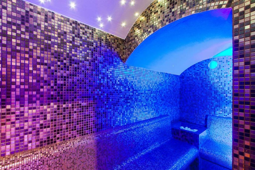 Hotel Orizont Кэлимэнешти Экстерьер фото